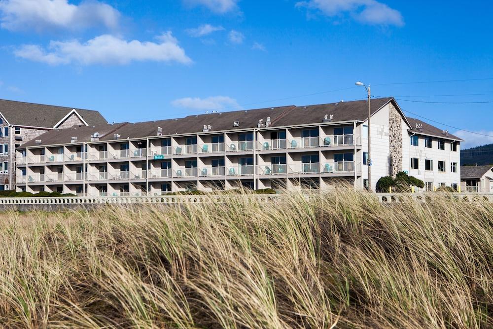 Hi Tide Oceanfront Inn Сисайд Экстерьер фото